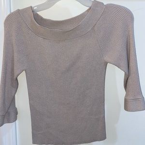 3/4 Sleeve Semi-Cropped Top